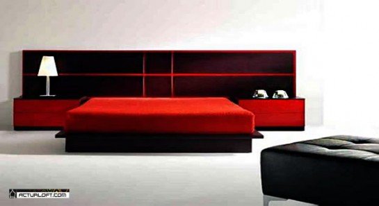 Cama. Look moderno,  las dilataciones  y los cajones de las mesas en color rojo, crean un ámbito con mucha pasión y estilo, ideal para tu hogar,    Ref.A 005